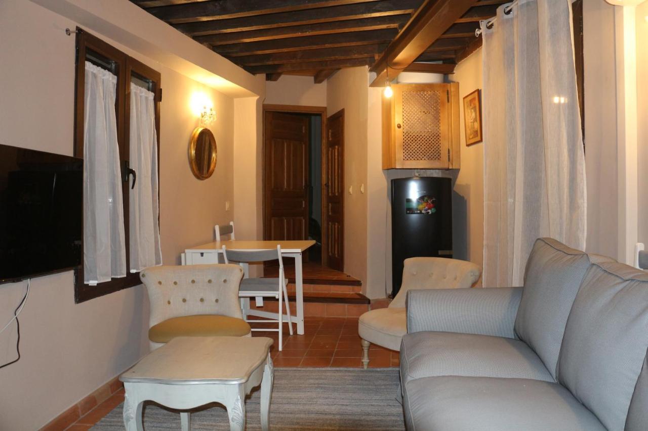 Apartamentos Coliseo Toledo Exterior foto